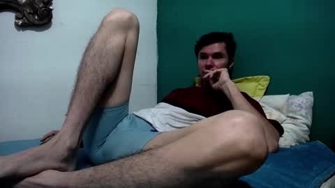 Snapshot of nielsvangoh01 chatting on 02/23/26, 12:52 nielsvangoh01 online show from 02/23/26, 12:52