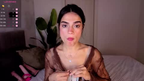 Snapshot of nightfloat chatting on 09/13/25, 05:29 Daisy nd Tyler 3 online show from 09/13/25, 05:29