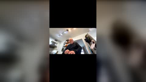 Snapshot of nighthawk150086 chatting on 11/24/25, 10:15 nighthawk150086 online show from 11/24/25, 10:15