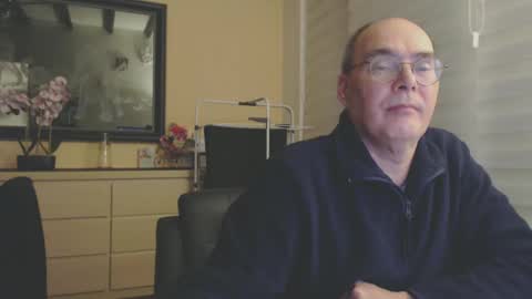 Snapshot of nightkeeper63 chatting on 01/26/25, 01:52 nightkeeper63 online show from 01/26/25, 01:52