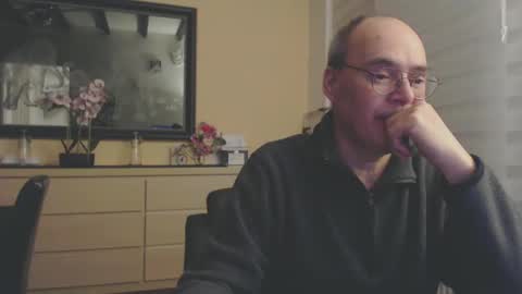 Snapshot of nightkeeper63 chatting on 02/04/25, 12:29 nightkeeper63 online show from 02/04/25, 12:29