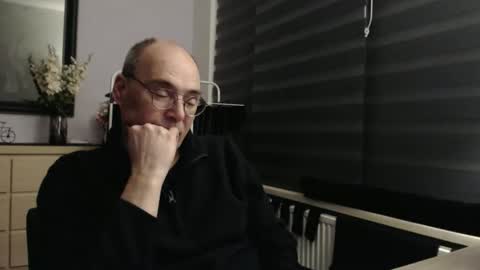 Snapshot of nightkeeper63 chatting on 01/07/26, 12:35 nightkeeper63 online show from 01/07/26, 12:35