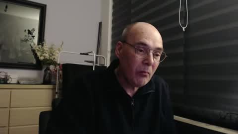 Snapshot of nightkeeper63 chatting on 02/15/26, 09:44 nightkeeper63 online show from 02/15/26, 09:44
