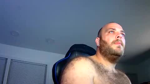 Snapshot of nightlifecouple chatting on 11/05/25, 04:56 nightlifecouple online show from 11/05/25, 04:56