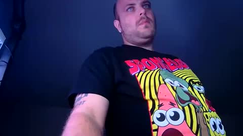 Snapshot of nightlifecouple chatting on 01/16/26, 05:11 nightlifecouple online show from 01/16/26, 05:11