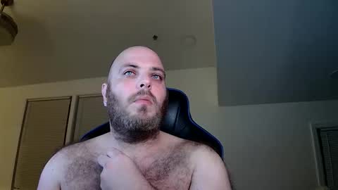 Snapshot of nightlifecouple chatting on 03/09/26, 03:32 nightlifecouple online show from 03/09/26, 03:32