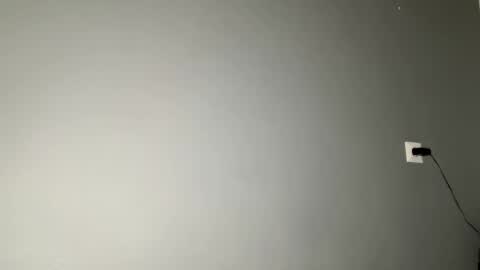 Max online show from 12/17/25, 06:25