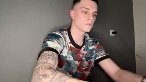 Max online show from 12/19/25, 07:10