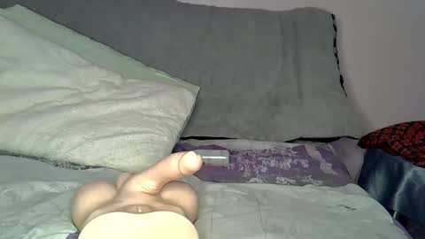 nightnurse6 online show from 10/16/25, 06:53