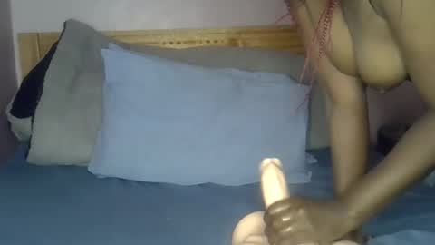 nightnurse6 online show from 10/26/25, 12:33