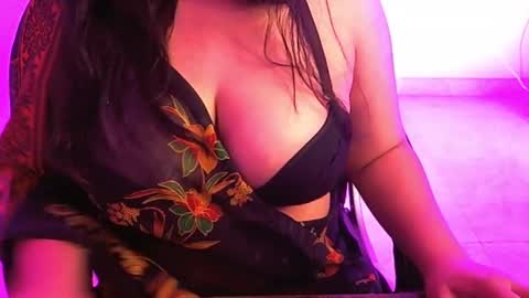 Snapshot of nightqueen107446 chatting on 02/19/25, 09:06 nightqueen107446 online show from 02/19/25, 09:06