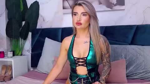 Iris online show from 10/07/25, 07:49