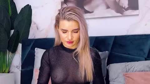 Iris online show from 01/13/26, 07:13