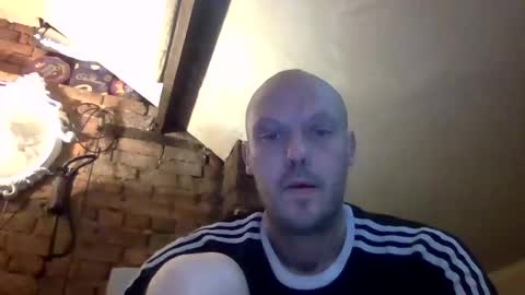 nighttime online show from 12/15/24, 05:10