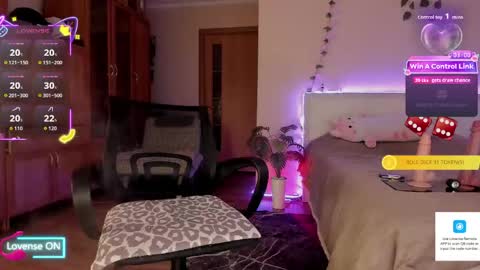 Snapshot of nighty_lana chatting on 04/09/26, 01:27 Lana online show from 04/09/26, 01:27