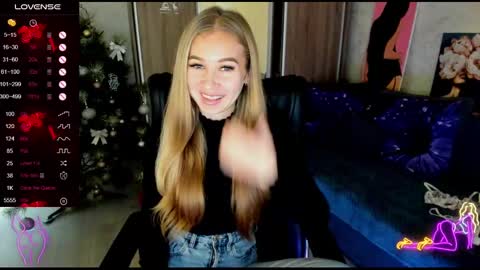 Snapshot of nigo_nika chatting on 12/20/24, 12:49 nigo_nika online show from 12/20/24, 12:49