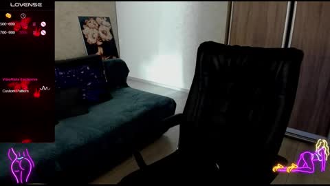 Snapshot of nigo_nika chatting on 09/20/25, 11:00 nigo_nika online show from 09/20/25, 11:00