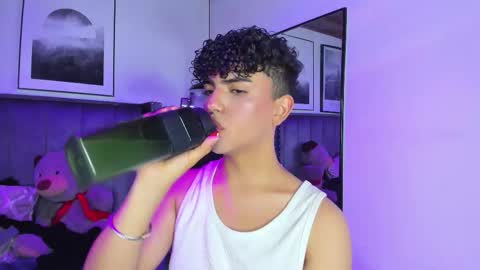 niick_twink online show from 10/20/25, 08:09