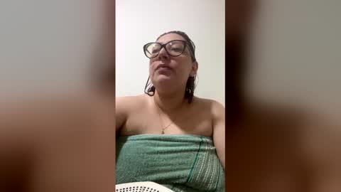 Anni online show from 05/17/26, 09:00