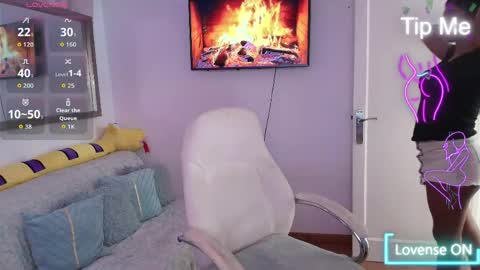 Nicolle Bustamante online show from 05/12/26, 10:34