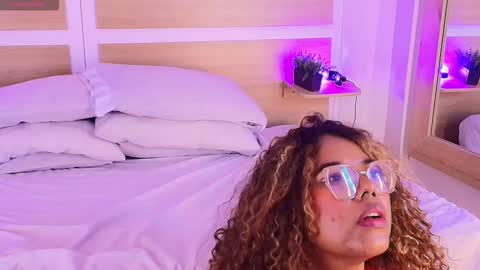 Call me Nicky online show from 12/02/25, 07:09