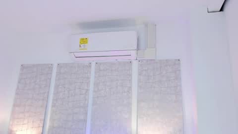 Niicole online show from 03/12/25, 07:06