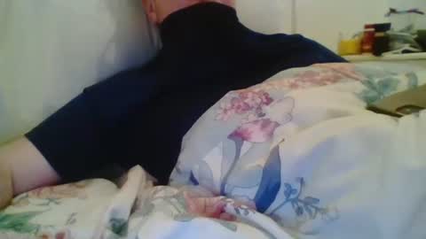 Snapshot of nijinsky11 chatting on 01/05/26, 08:01 Nijinsky11 online show from 01/05/26, 08:01