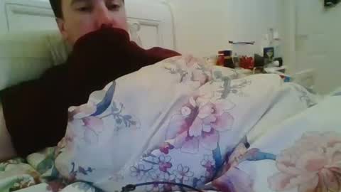 Snapshot of nijinsky11 chatting on 01/17/26, 01:43 Nijinsky11 online show from 01/17/26, 01:43