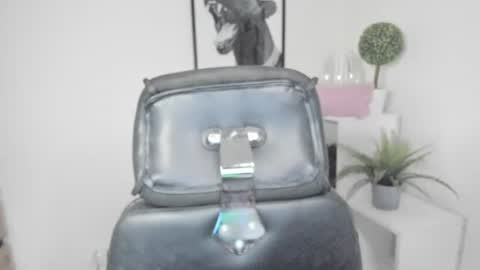 Snapshot of nika_dream1 chatting on 07/21/26, 12:51 Nika online show from 07/21/26, 12:51