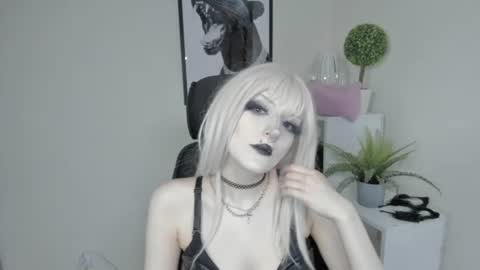 Snapshot of nika_dream1 chatting on 07/22/26, 12:41 Nika online show from 07/22/26, 12:41
