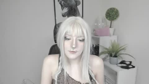 Snapshot of nika_dream1 chatting on 07/24/26, 05:49 Nika online show from 07/24/26, 05:49
