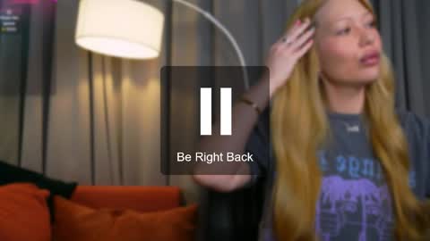 Snapshot of nika_dream_ chatting on 06/10/26, 09:14 LIana online show from 06/10/26, 09:14