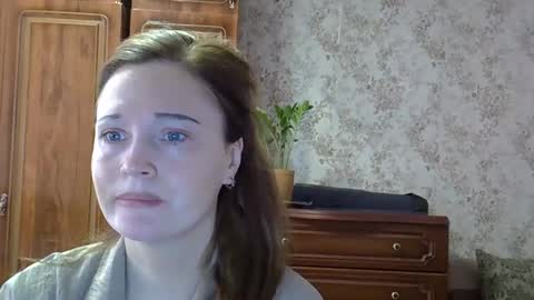 nika_ferry online show from 03/27/26, 08:26