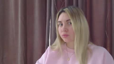 Nika online show from 01/15/26, 12:43