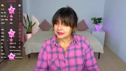 Nika light online show from 12/03/25, 12:25