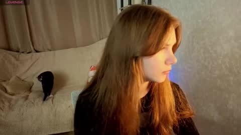 Nika online show from 09/09/25, 06:40