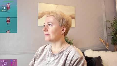 Snapshot of nika_smit chatting on 12/25/24, 05:05 Nika online show from 12/25/24, 05:05