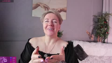 Snapshot of nika_smit chatting on 01/05/25, 11:26 Nika online show from 01/05/25, 11:26