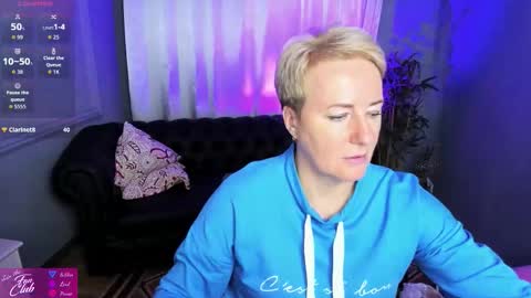 Snapshot of nika_smit chatting on 09/13/25, 05:40 Nika online show from 09/13/25, 05:40