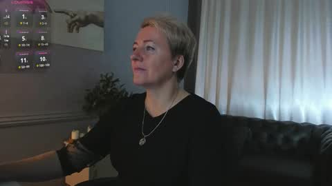 Snapshot of nika_smit chatting on 10/04/25, 05:16 Nika online show from 10/04/25, 05:16