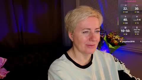 Snapshot of nika_smit chatting on 03/08/26, 05:44 Nika online show from 03/08/26, 05:44