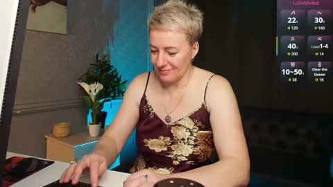 Snapshot of nika_smit chatting on 03/22/26, 07:12 Nika online show from 03/22/26, 07:12