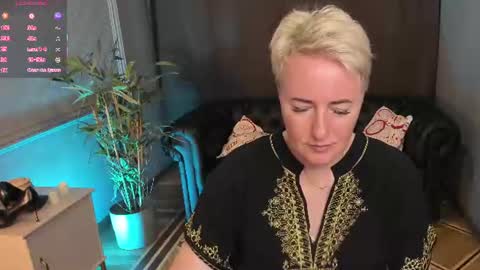 Snapshot of nika_smit chatting on 07/03/26, 09:05 Nika online show from 07/03/26, 09:05