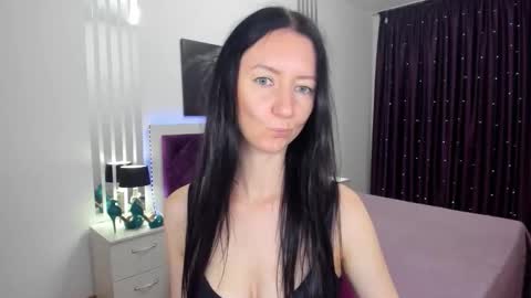 NikaLewis online show from 10/23/25, 04:56