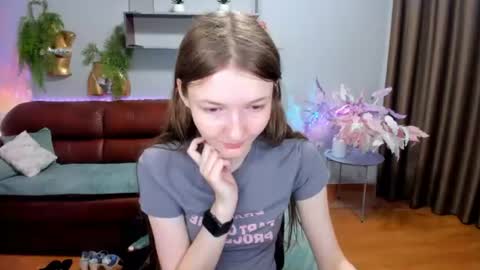 Snapshot of nikalure chatting on 06/14/26, 05:20 nikalure online show from 06/14/26, 05:20