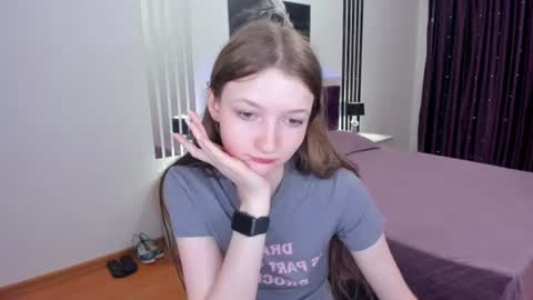 Snapshot of nikalure chatting on 06/18/26, 09:36 nikalure online show from 06/18/26, 09:36