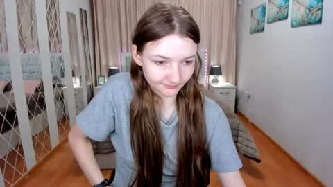 Snapshot of nikalure chatting on 06/19/26, 05:34 nikalure online show from 06/19/26, 05:34