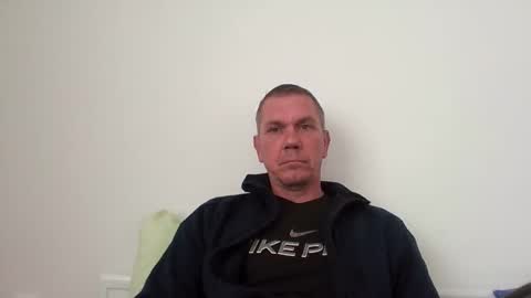 Snapshot of nikan77 chatting on 04/14/26, 07:58 nikan77 online show from 04/14/26, 07:58