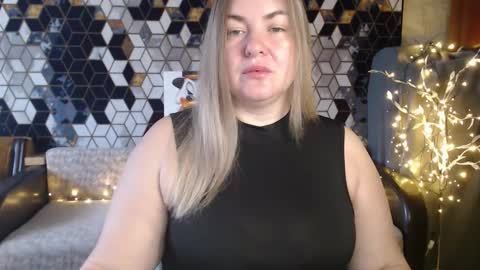 Nika online show from 03/19/26, 05:00