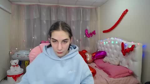 nikastarkk online show from 01/30/25, 10:30